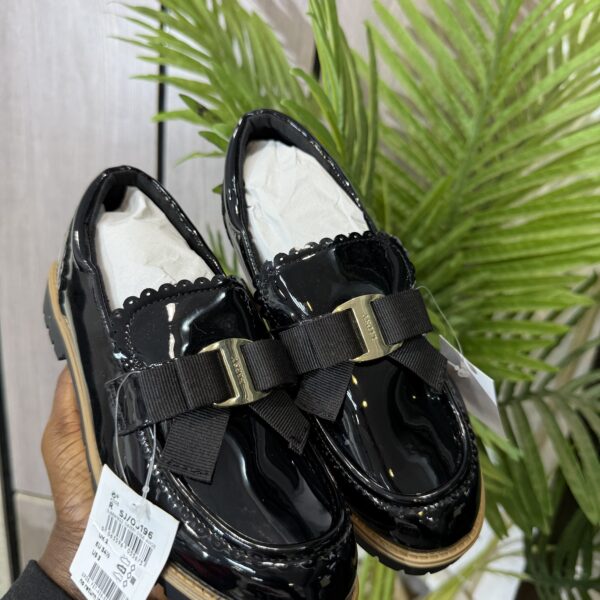 GIRLS SHAKARA SHOES