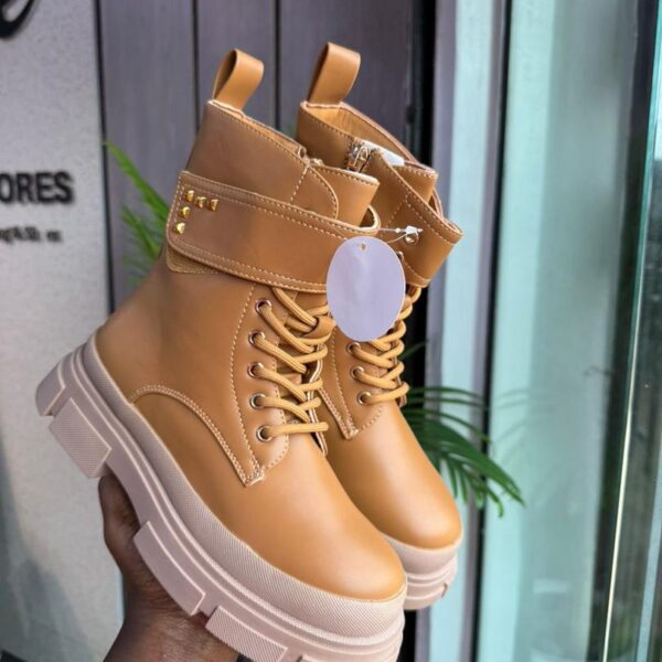 KIDS STOCK BOOT