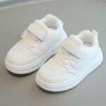 WHITE SNEAKERS-A512