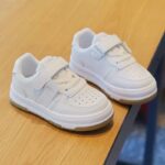 WHITE SNEAKERS-SY105